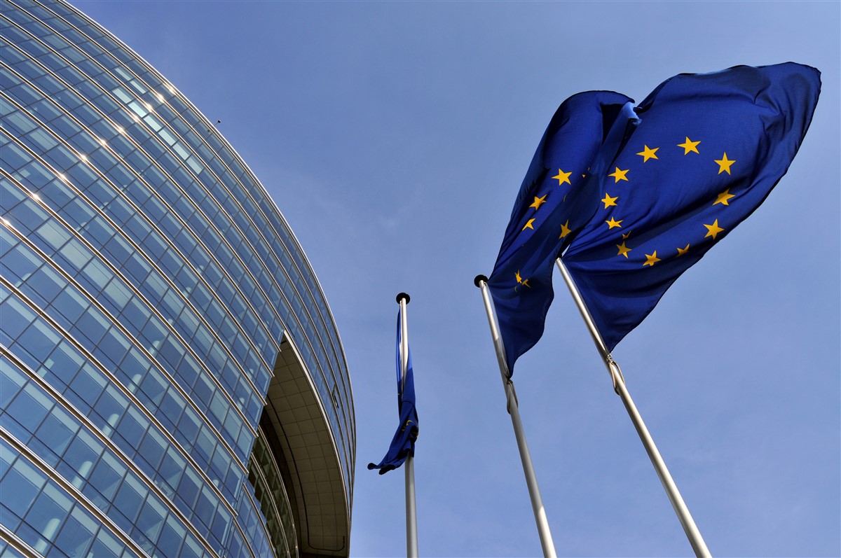 Tirocini retribuiti (Robert Schuman) presso il Parlamento Europeo - Prossima scadenza 30 Giugno 2019