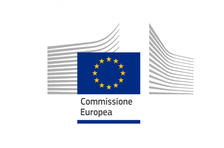Tirocini amministrativi e di traduzione alla Commissione Europea – Scadenza 31 Gennaio 2022